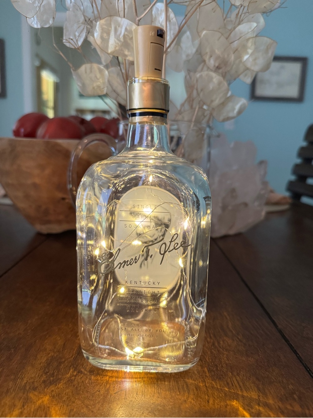 Elmer T. Lee Single Barrel Bourbon Whiskey Bottle Light Kit